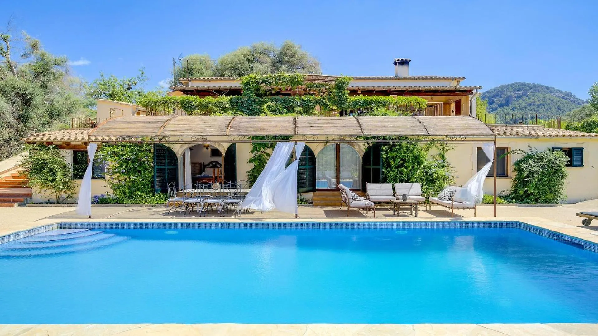 Finca La Coma Pollenca