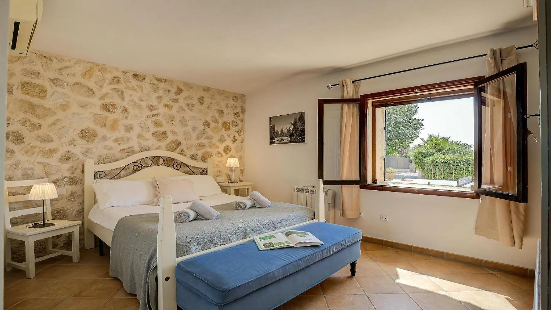 Finca La Coma Pollenca Country house
